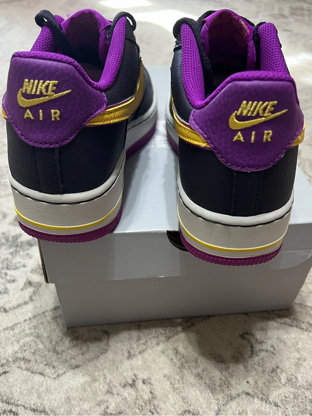 Nike Air Force 1 Low Lakers Alternate cave purple light bone vivid purple unisex